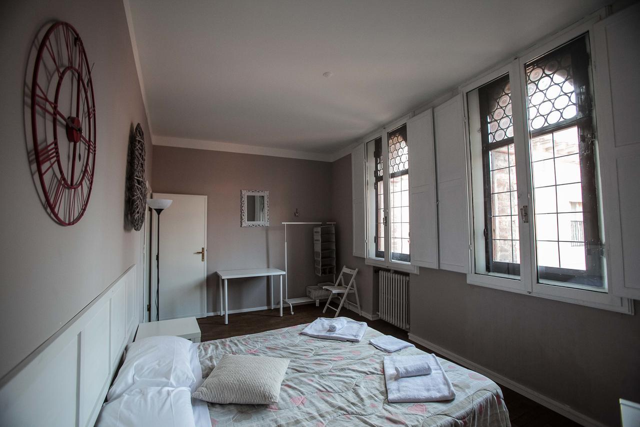 Myroom Palazzo Pepoli โบโลญญา ภายนอก รูปภาพ